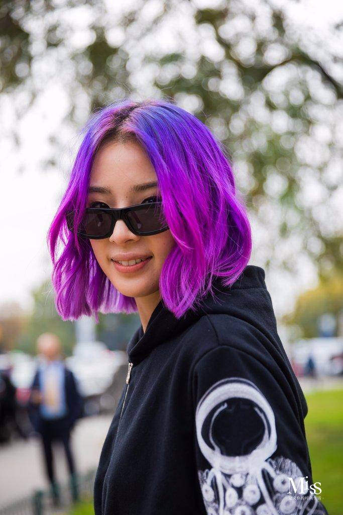 要是觉得年轻就要爱玩,紫色头发绝对是你不会后悔的决定!