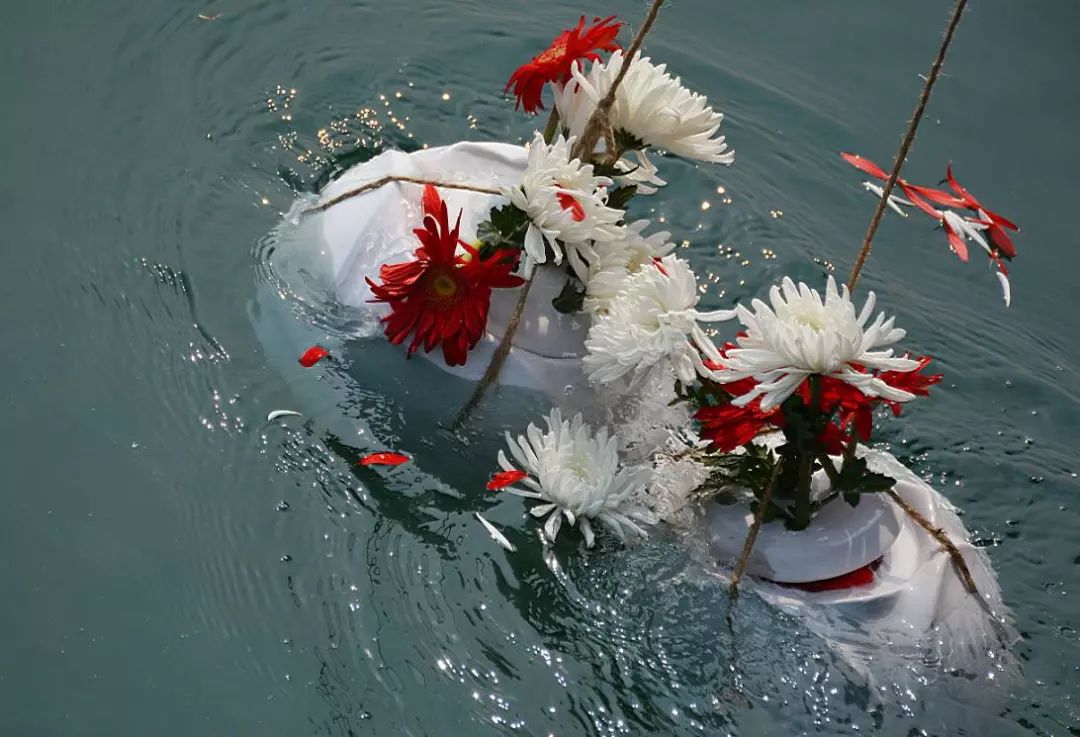 【预告】明天今年冰城首次海葬在大连举行 讲述生命的另一种告别方式