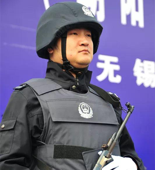 刑警队长张悦图片