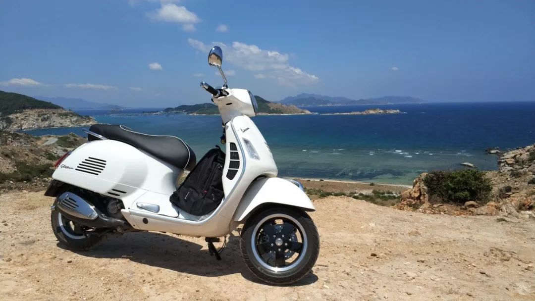 vespa300super越南芽莊試駕一輛需要細細品味的精緻踏板