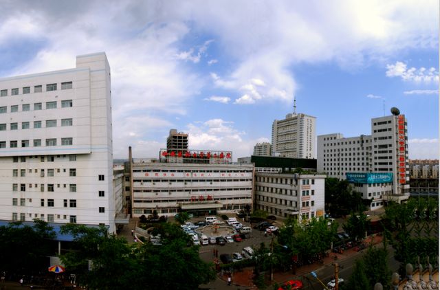 关于山西医科大学附属第二医院（山西红十字会医院）号贩子电话,省时省力省心的信息