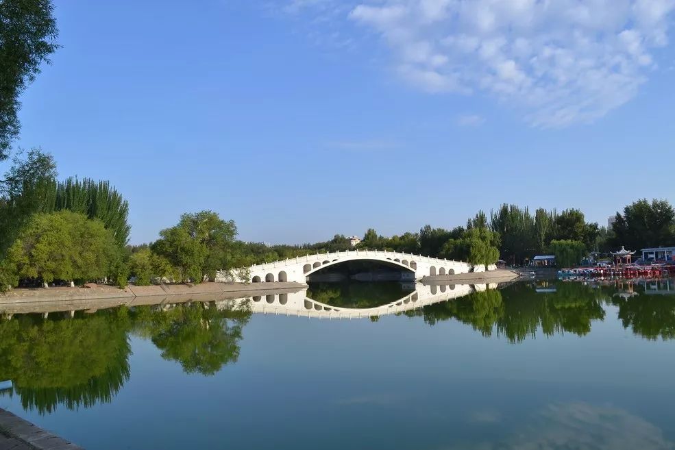 八一公園阿爾丁植物園賽罕塔拉敕勒川博物館內蒙古包頭市土右旗薩拉齊