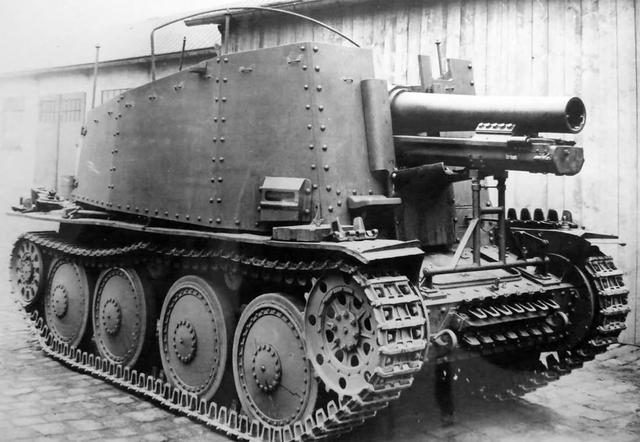 二战装甲战斗车辆之德国蟋蟀grille自行重步兵炮