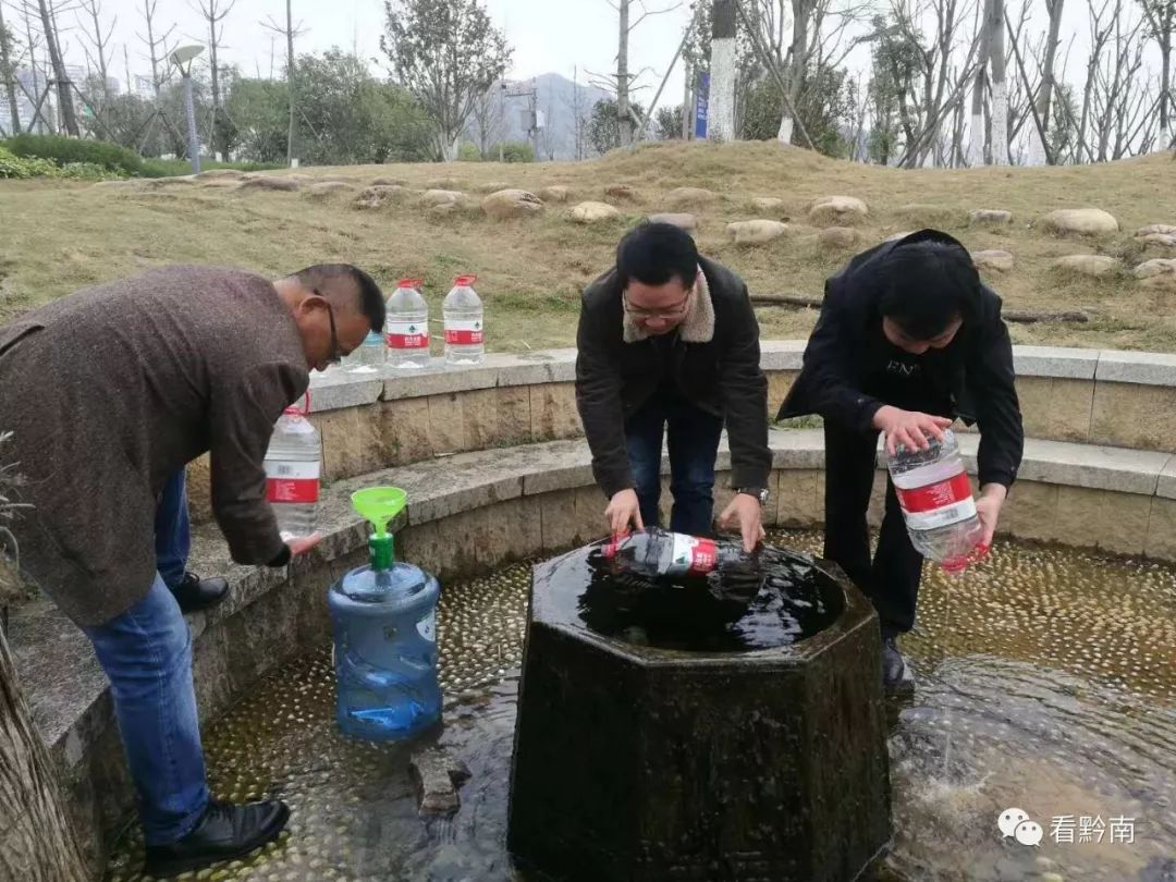 【杉木湖裡的老水井】滿滿的都是回憶.