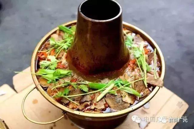 铜锅羊杂图片