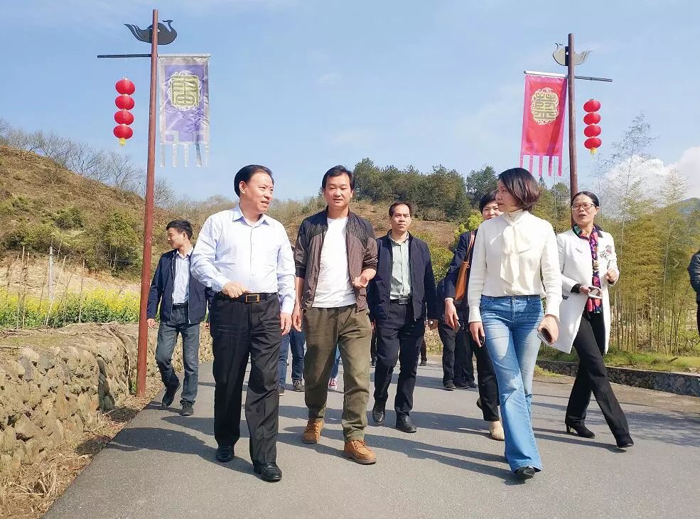 3月30日,副县长谢雅贞上午陪同杭州市临安区委统战部一行考察我县少数