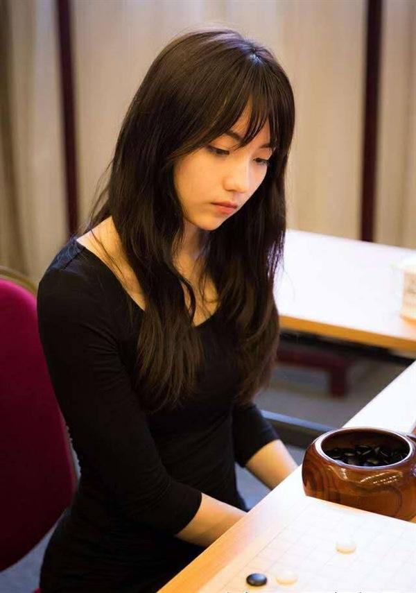 围棋女智商惊人长太美被叫花瓶美貌聪慧征服日本宅男