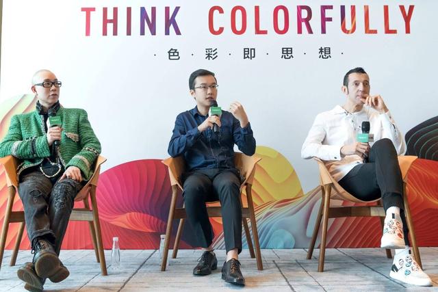 图左起zing,范晓宇,karim rashid