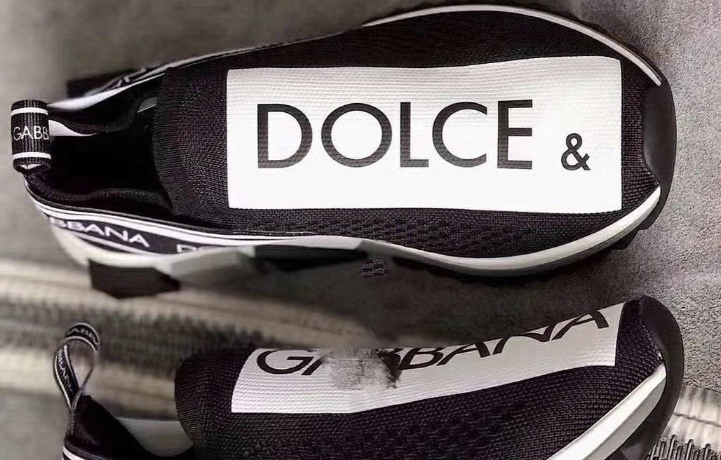 这波关系够复杂！Dolce & Gabbana新型鞋款竟是“借鉴”了adidas Hu NMD?!-搜狐!!!