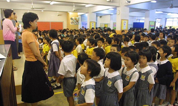 之前也曾有调查显示香港小学生的课业压力大,呼吁有关