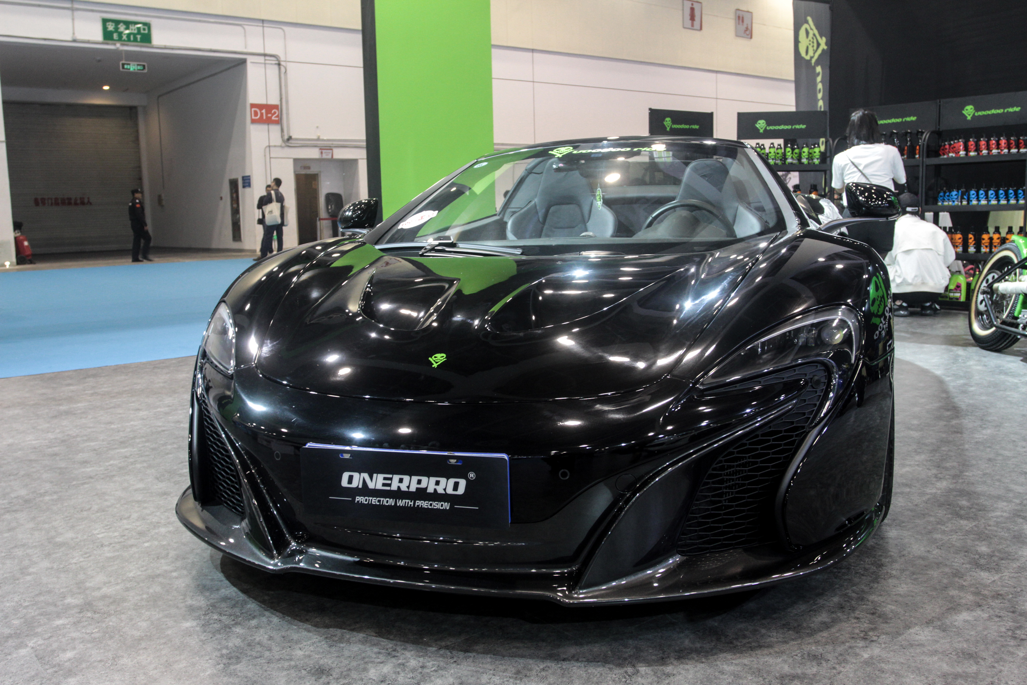 迈凯轮650s