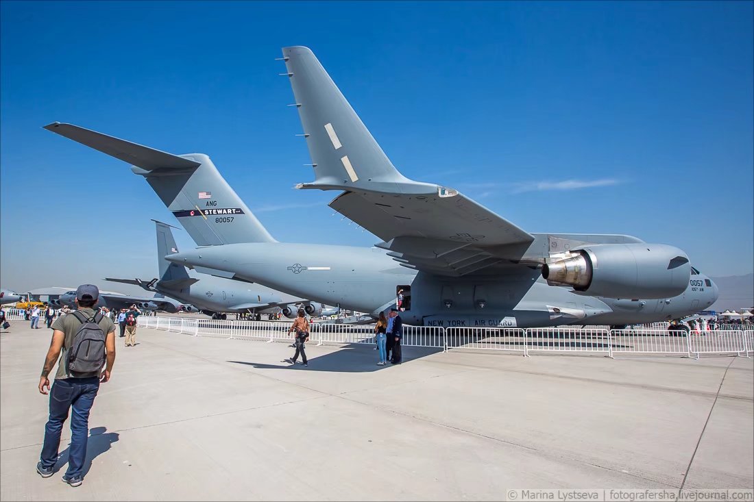 c-17運輸機.dhc-6-100