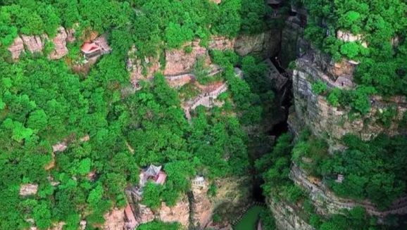 【精彩河南】清明节来舞钢二郎山灯台架,体验3d声光电玻璃吊桥