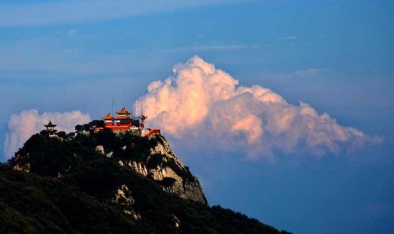 南阳鹿鸣山图片