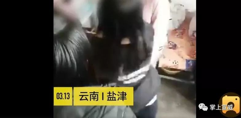 9名中学生殴打女同学,也许你家孩子正在遭受校园暴力.