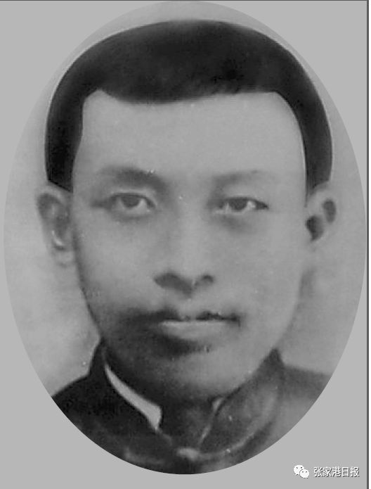 童德载抗日救亡的先锋童德载(1923~1941,化名童奔,杨舍镇横河里人.