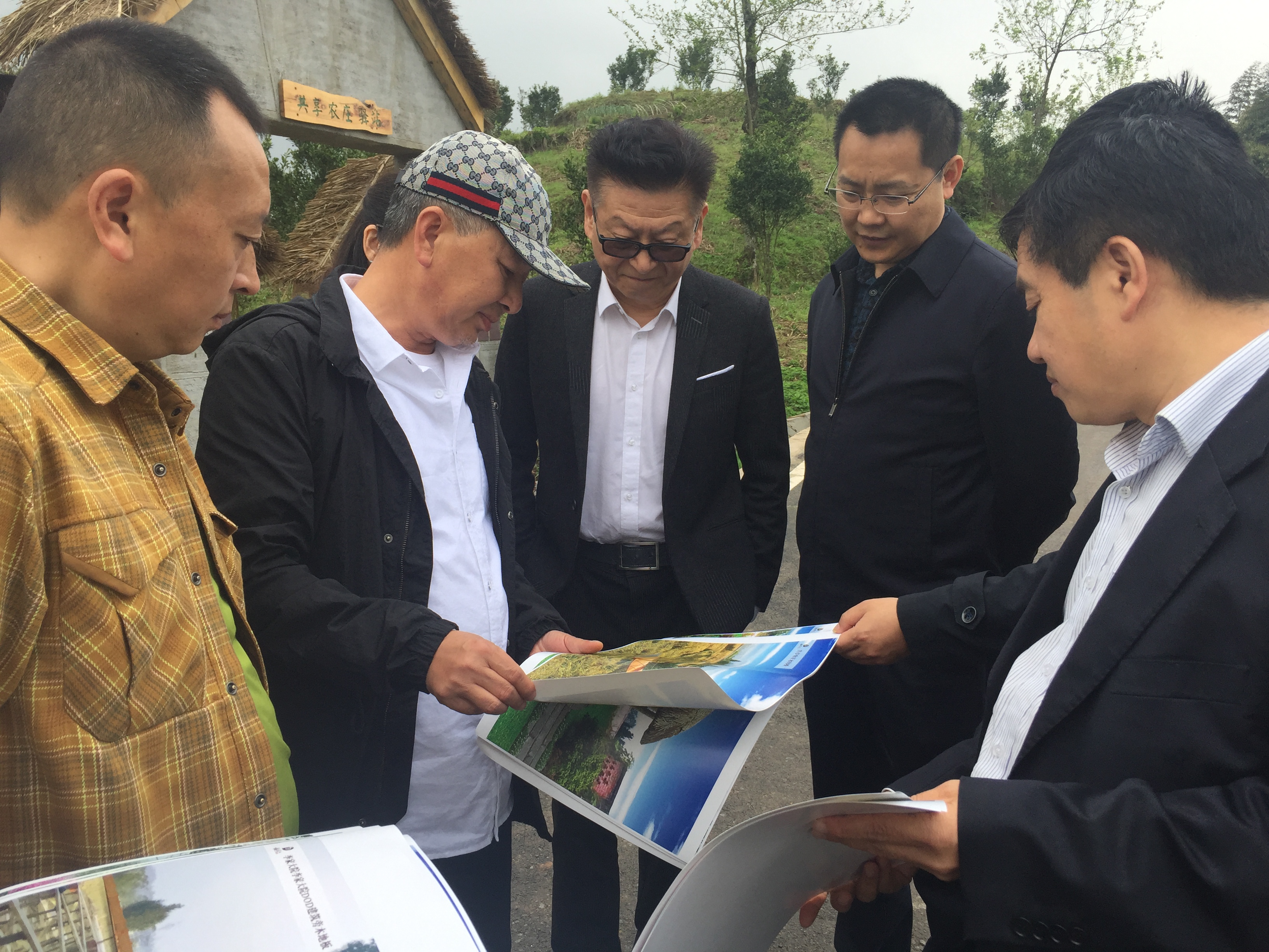 朱宝铜到开江县考察稻田 示范区基地建设