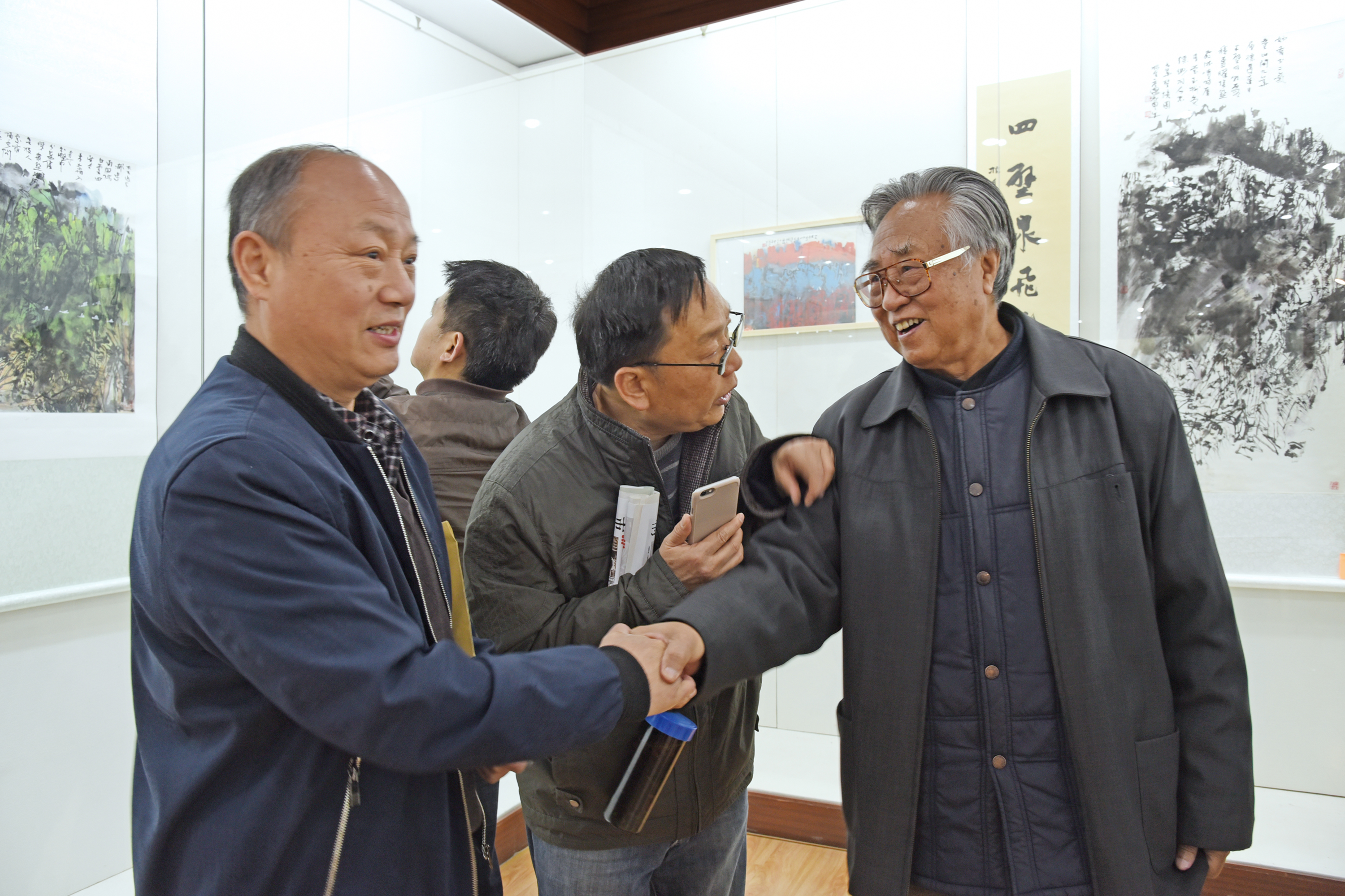 天籁自鸣性静情逸│唐根生书画小品展在安庆市懒悟艺术馆举行