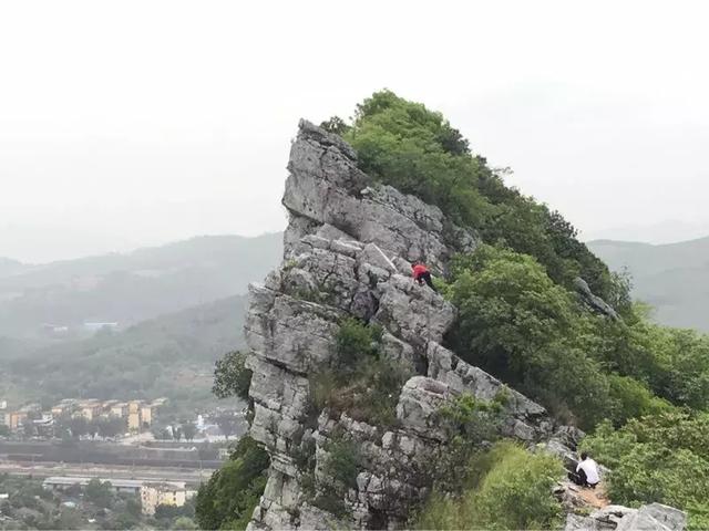 马坝马鞍山图片