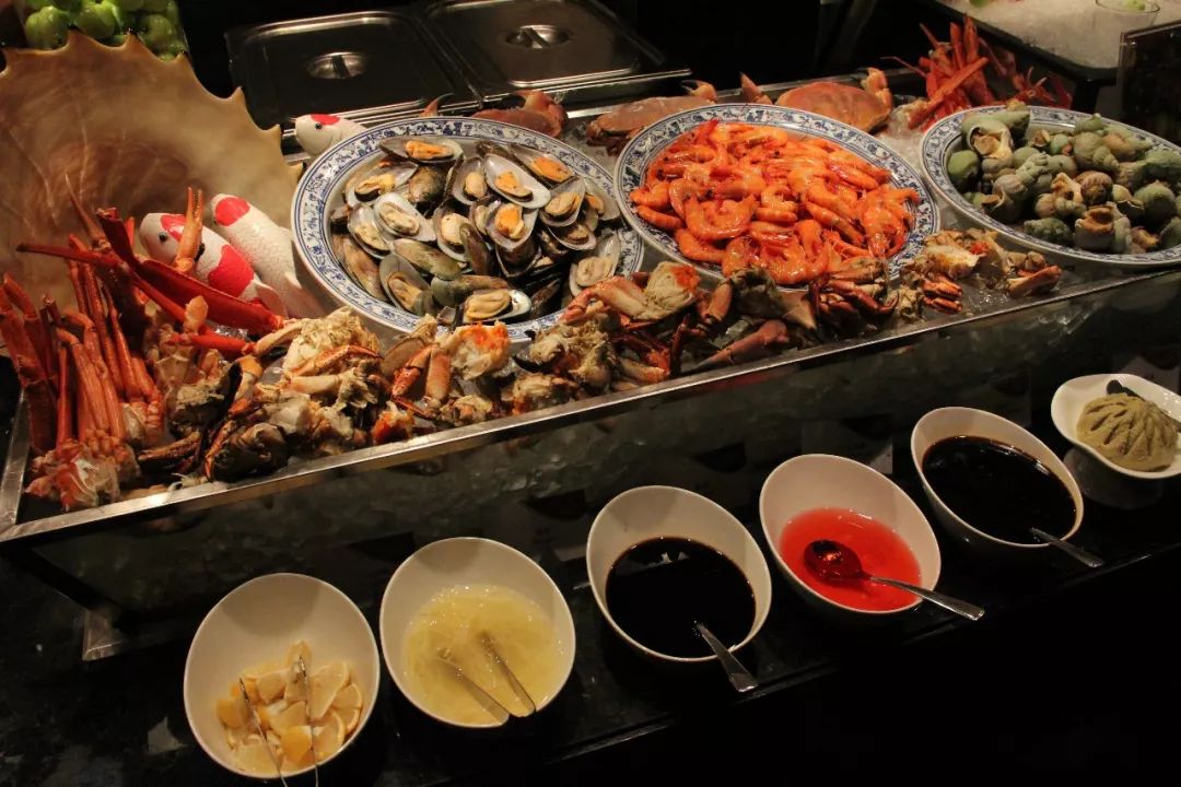 西安最牛五星级海鲜自助餐人均70多吃到扶墙出