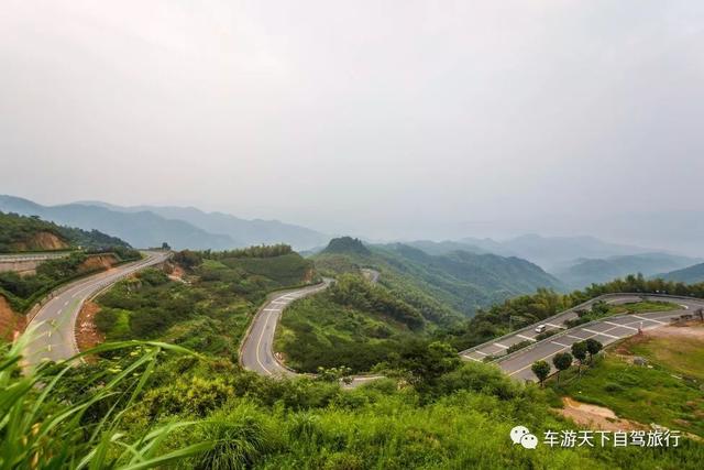 四明山國家森林公園位於浙江省東部四明山腹地.