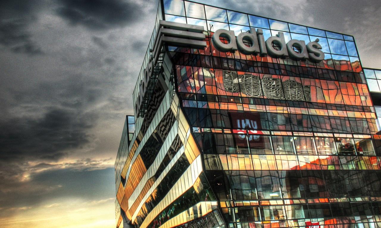 春夏必备时尚t恤 Adidas限时半价 冰冰最新同款也打折哦