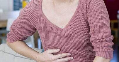 女性肝区疼痛图片