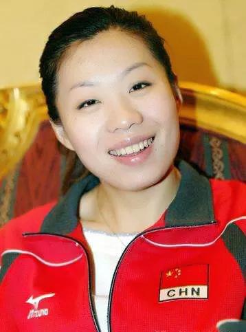 张越红女,辽宁省沈阳人原中国女排队员主要成绩:2001年世界女排大奖赛