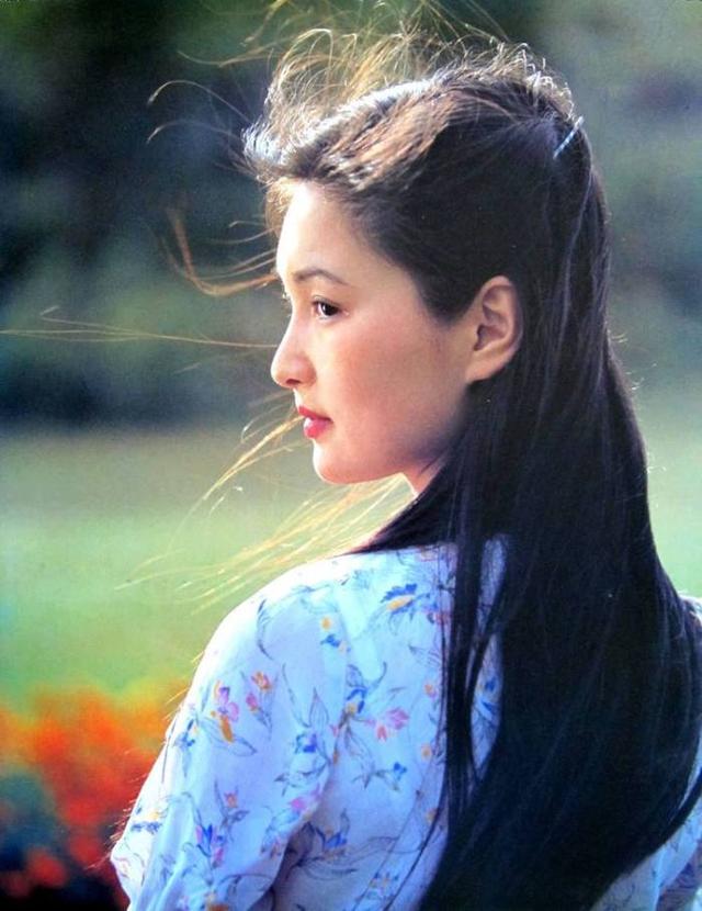 80年代十大氣質美女明星潘虹程曉英李秀明朱琳劉曉慶趙娜殷亭如