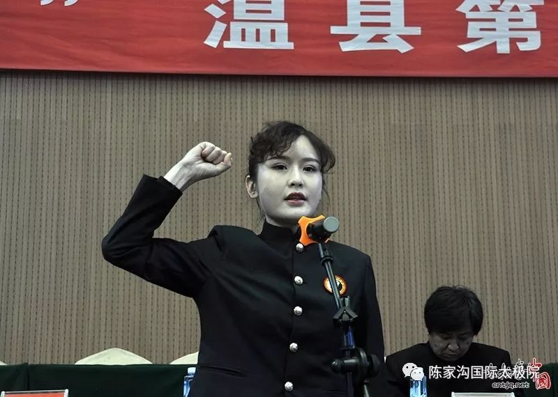 温县政府副县长李美玲图片