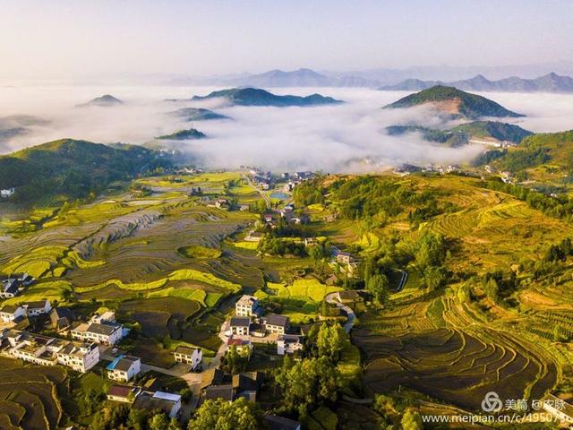 隱藏在西北地區的鳳堰古梯田,航拍鳥瞰更壯觀