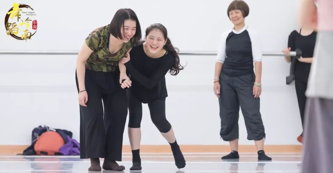 舞林争霸第二季中国好舞蹈明星学员胡清清精灵工作坊