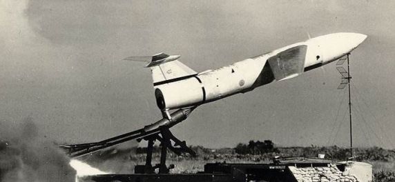 美国第一代反舰导弹图片