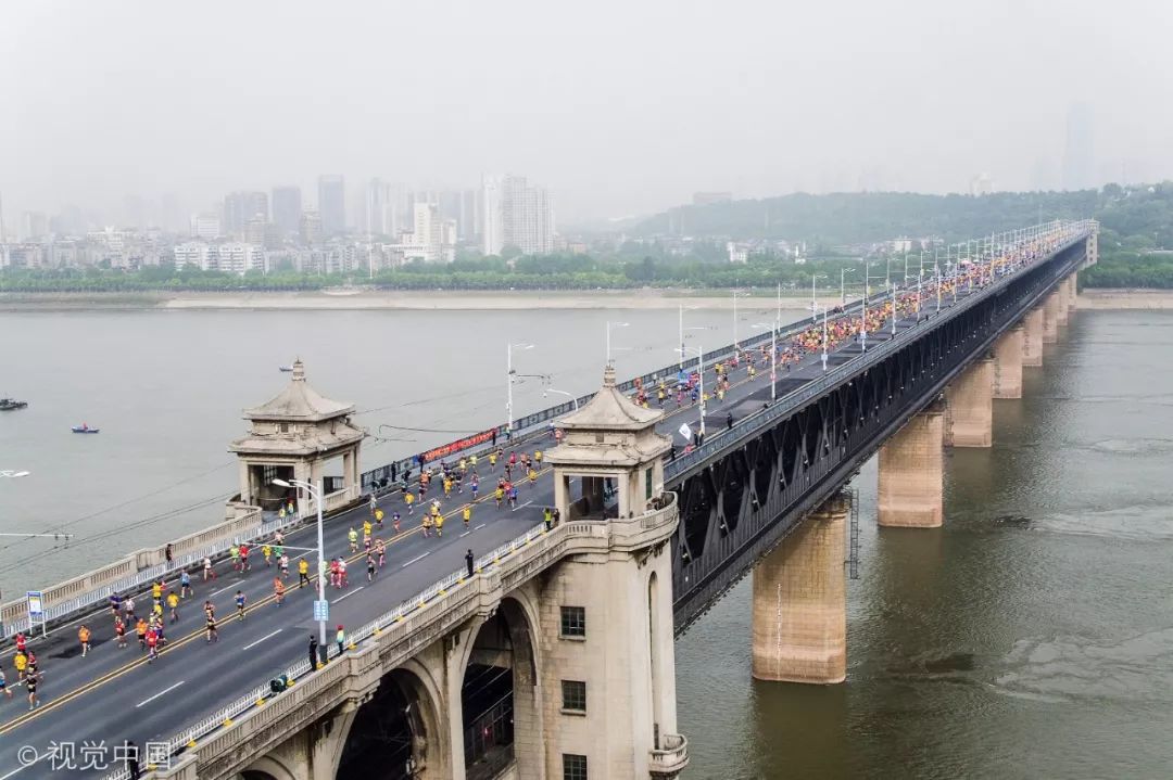 襄阳汉江一桥图片