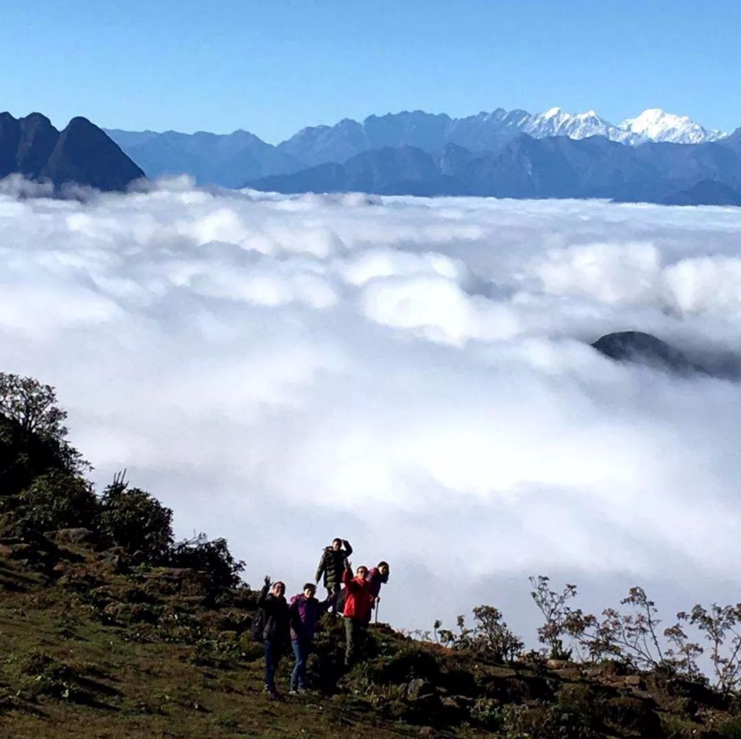 比牛背山還霸道這處四川新晉的360度雲海景觀99的人沒去過