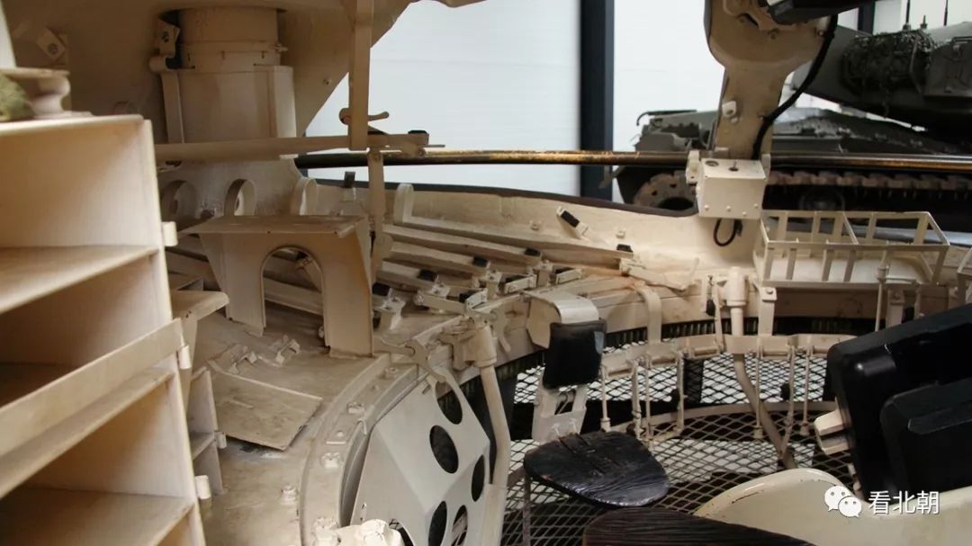 驾驶员坐在炮塔里的奇葩坦克:德国装甲博物馆里的馆藏精品图鉴