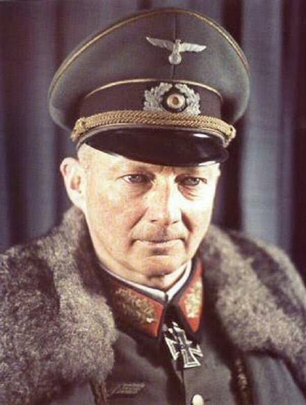 他是二战中最聪明的德军元帅,为了讨好希特勒出卖古德里安