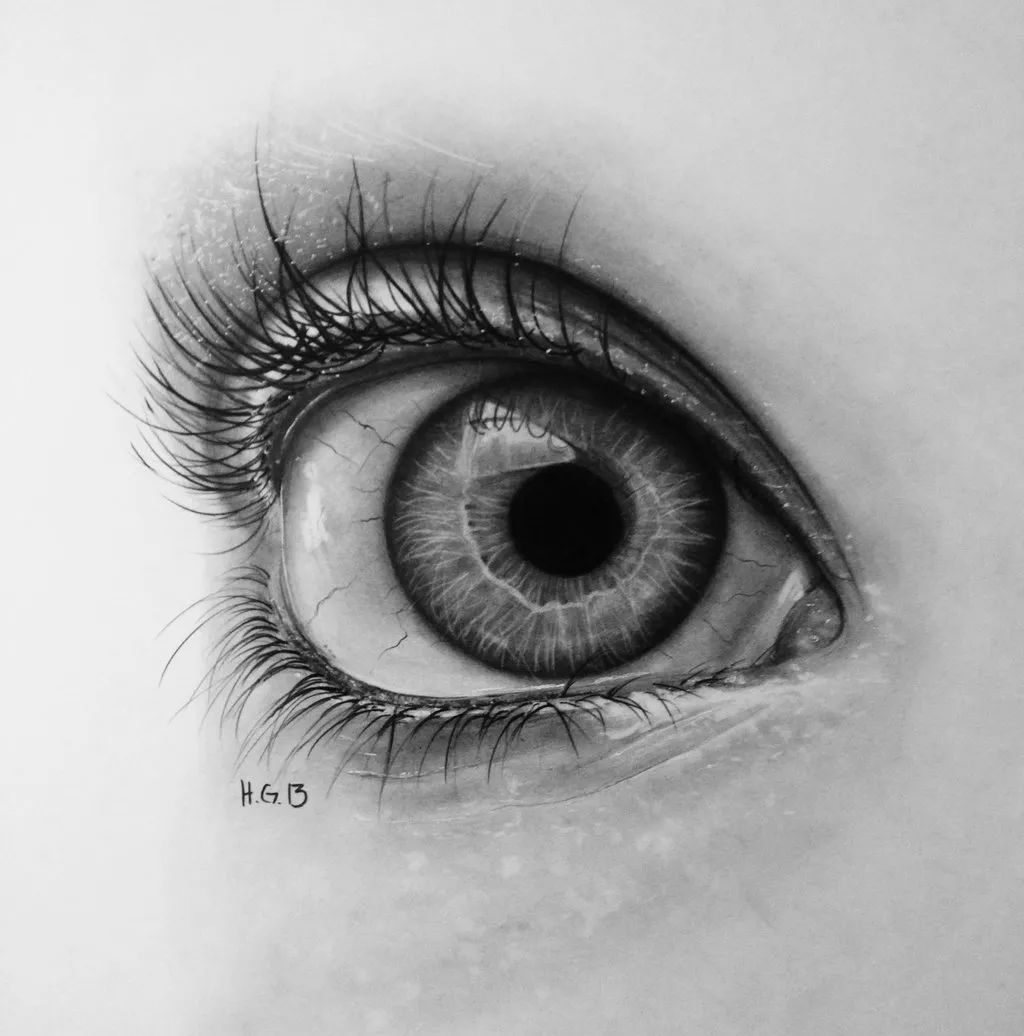 这眼睛画得这么美,居然只用了铅笔?