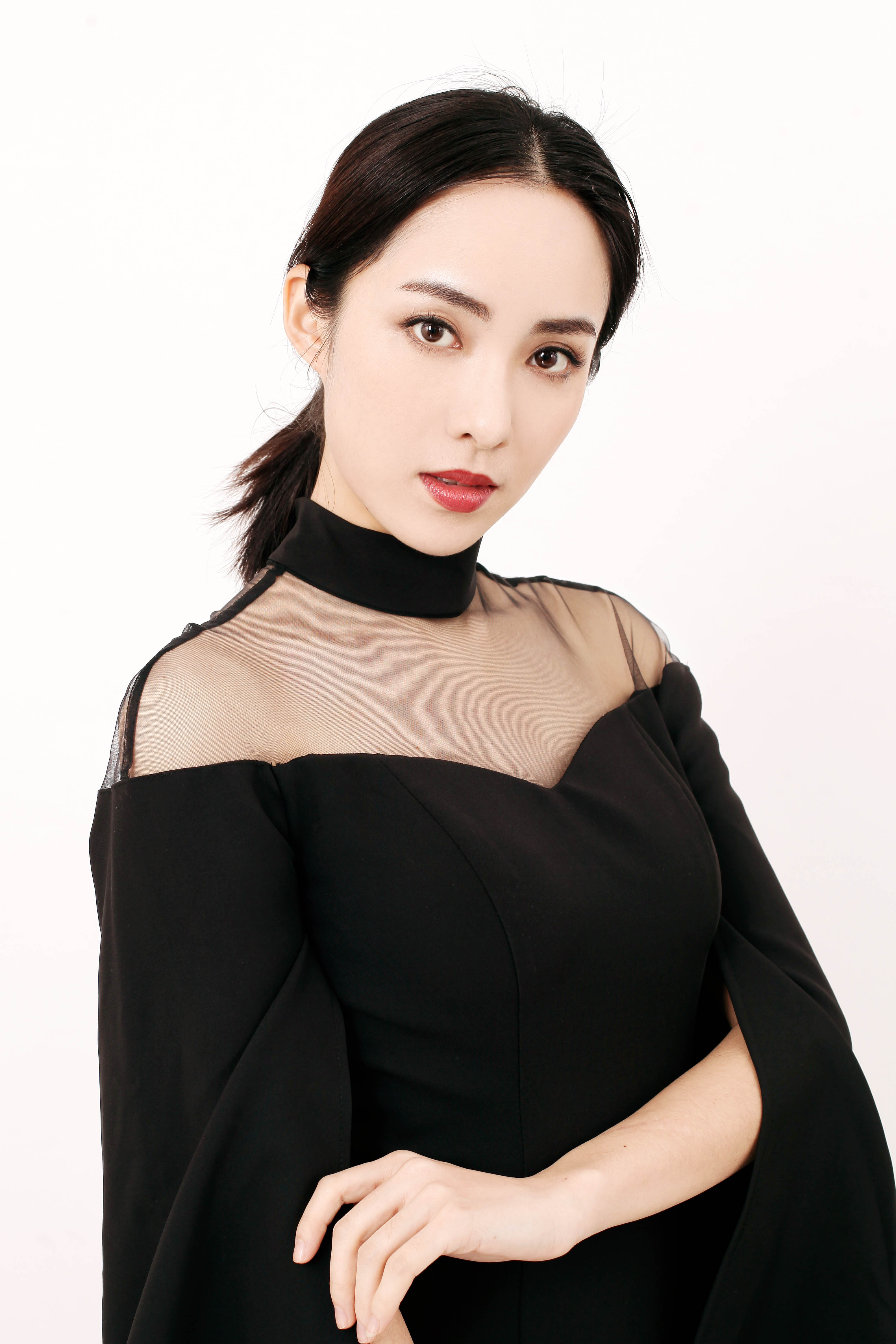 阳蕾荣获北京国际电影节网影盛典十佳网络电影女演员