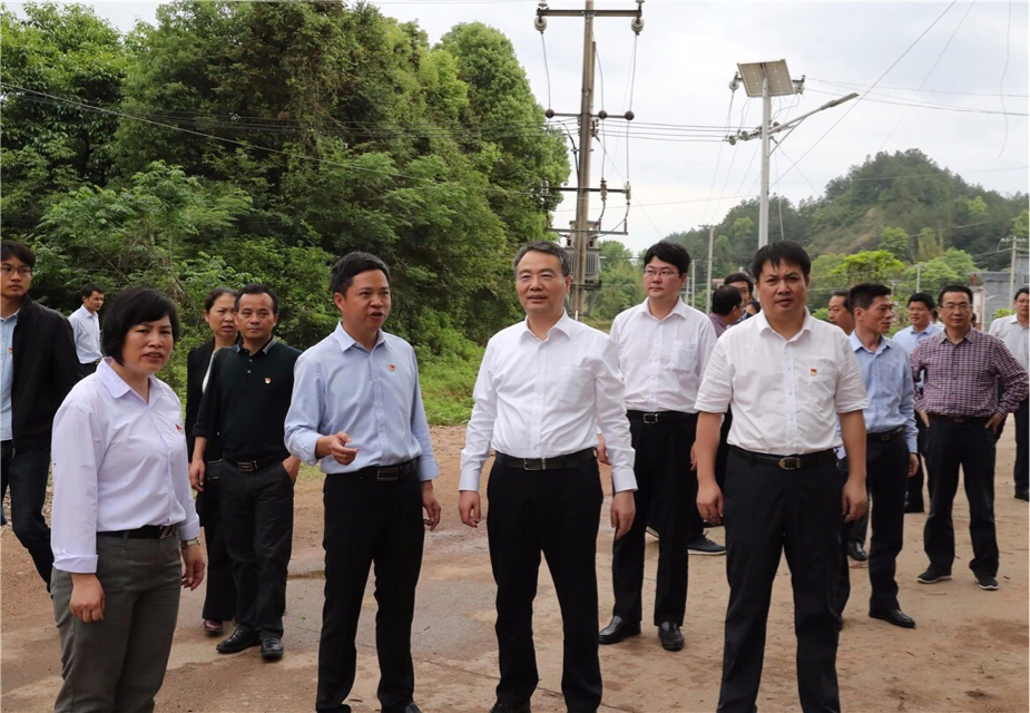 辦副主任饒振華,贛州市委常委,贛州經濟技術開發區黨工委書記李明生