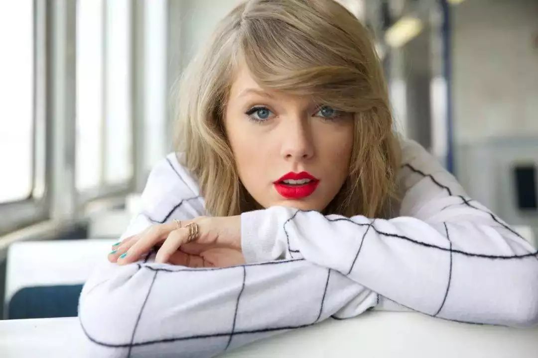 英文歌曲:taylor swift-you belong with me