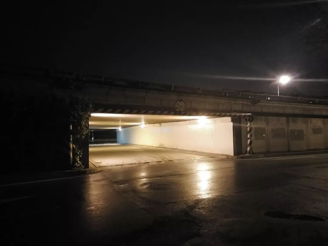 住桥洞晚上图片图片