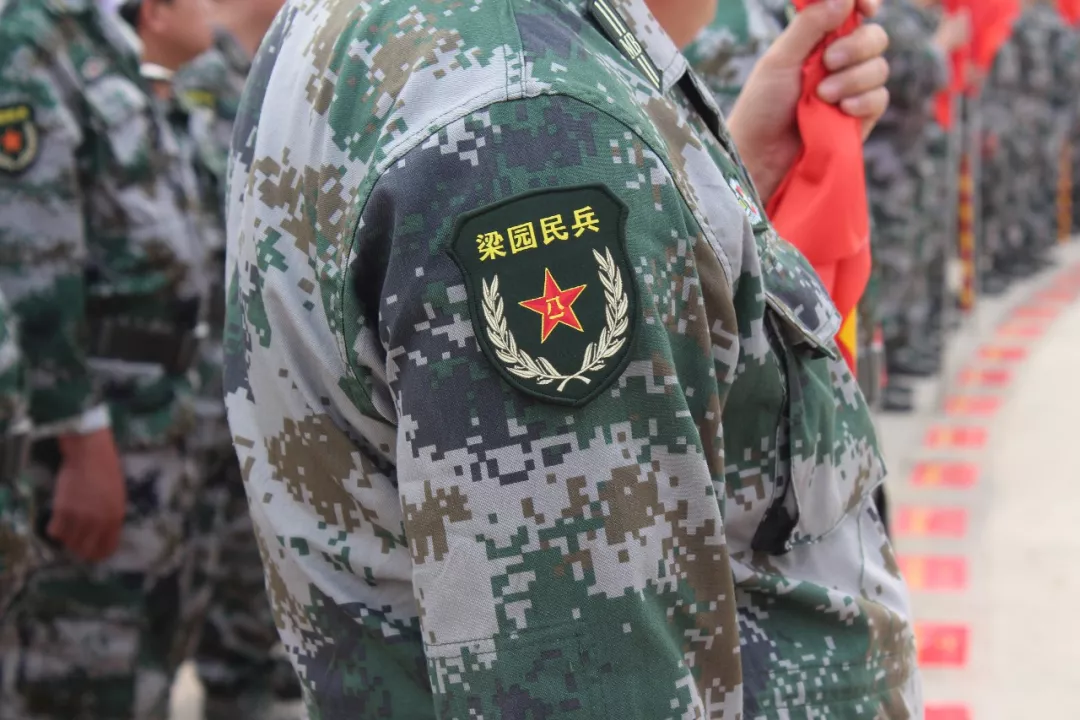 中国民兵军装图片