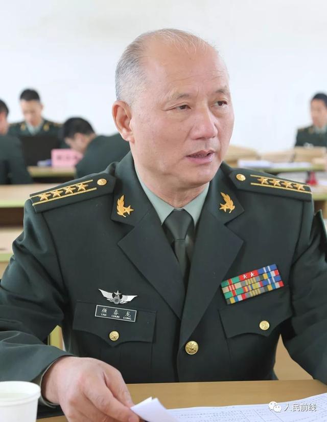 东部战区陆军政委图片