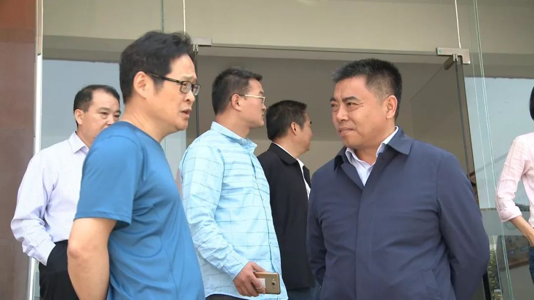 在黄冈市副市长余友斌,罗田县委书记汪柏坤,县委副书记,政法委书记