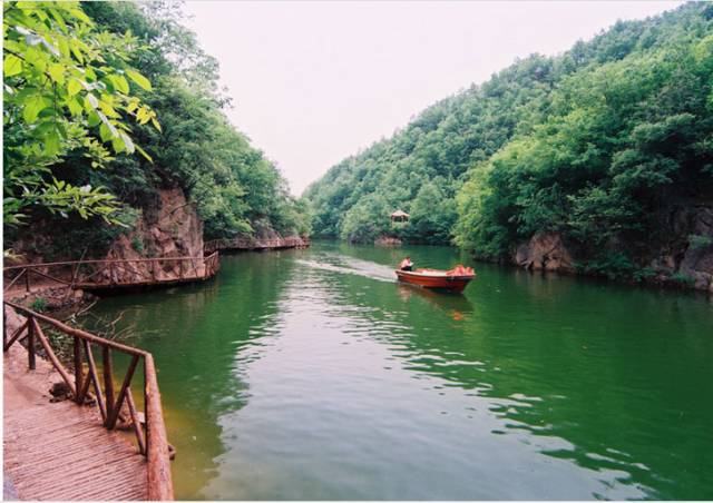 位置:魯山縣堯山鎮境內,堯山風景名勝區北麓自駕路線:1,鄭州→鄭堯