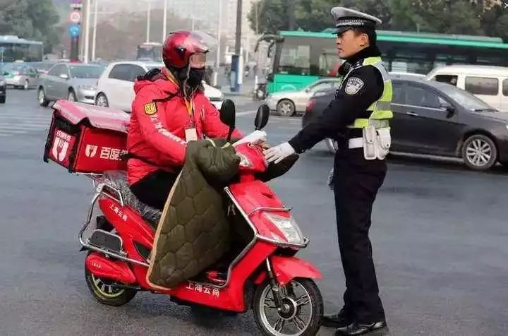 【注意】騎電動自行車違法一律處罰,後果很嚴重!