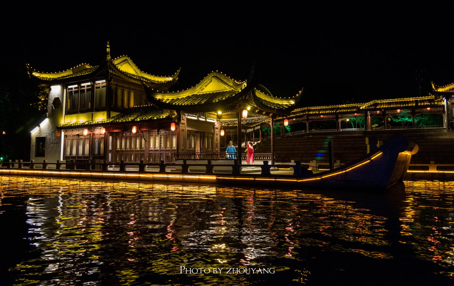 溱湖夜景图片