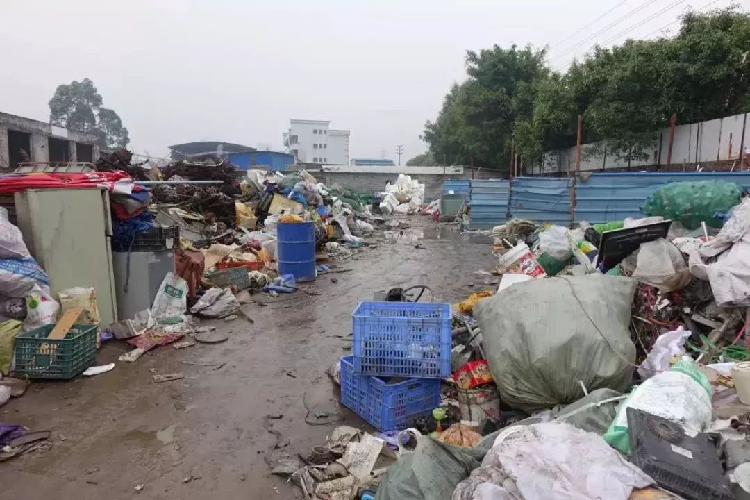 重拳出击鹤山城区废品回收站将在15天内全部清拆