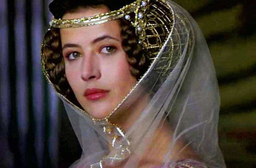 虽然只有短短几十分钟▽来自法国的公主伊萨贝拉她是《勇敢的心》里